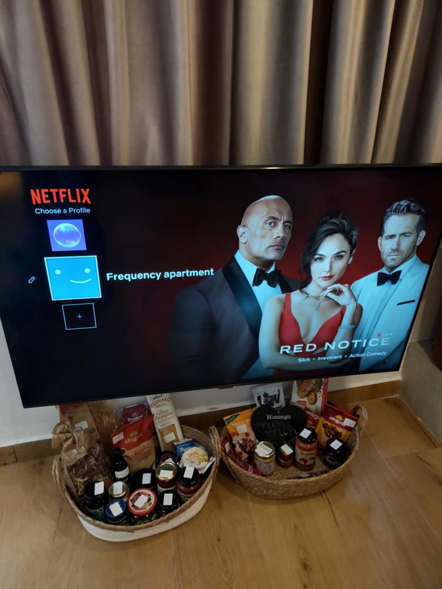 Frequency 286 Tirane 아파트 외부 사진